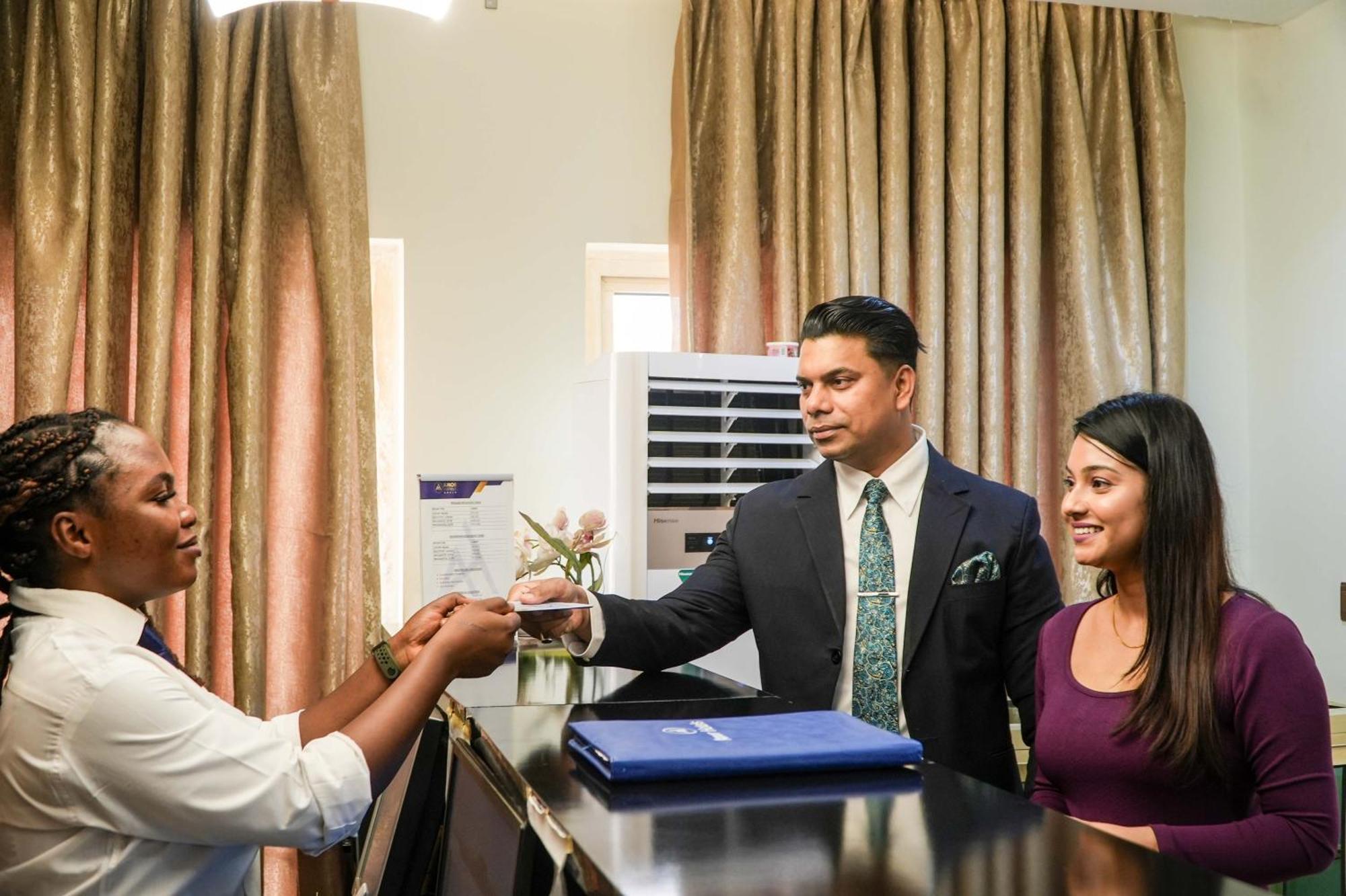 Amor Hotels أبوجا المظهر الخارجي الصورة